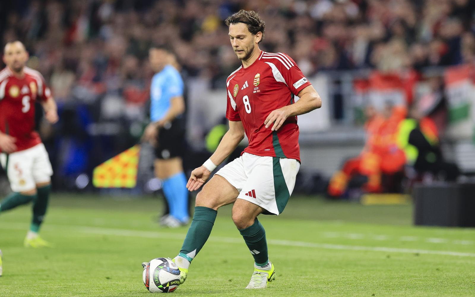 HUN TU R VecseiAI6I96306312303