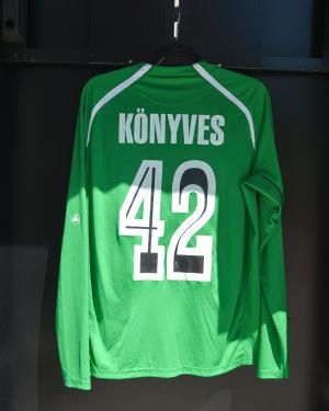 K Nyves